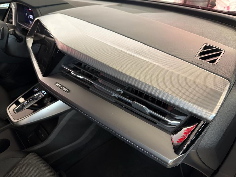 AUDI Q4 e-tron 2023