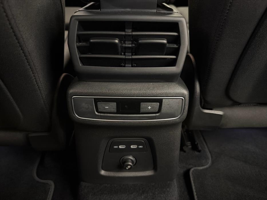 AUDI Q4 e-tron 2023