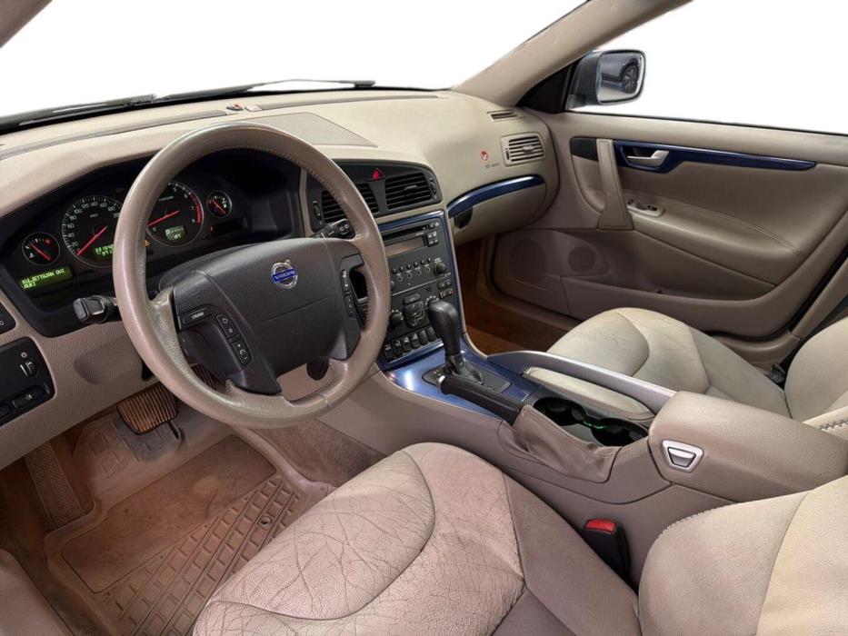 VOLVO XC70 2006