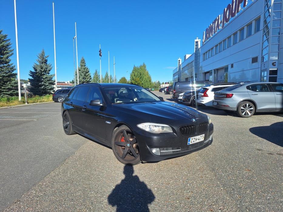BMW 520 2011