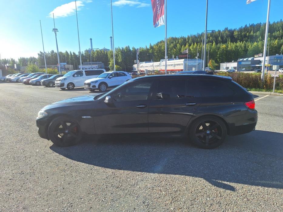 BMW 520 2011