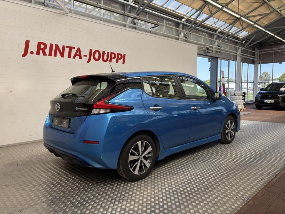 NISSAN Leaf 2021