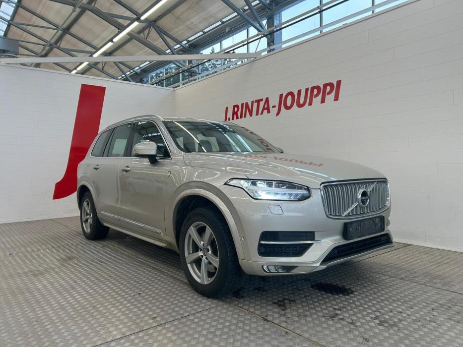 VOLVO XC90 2016