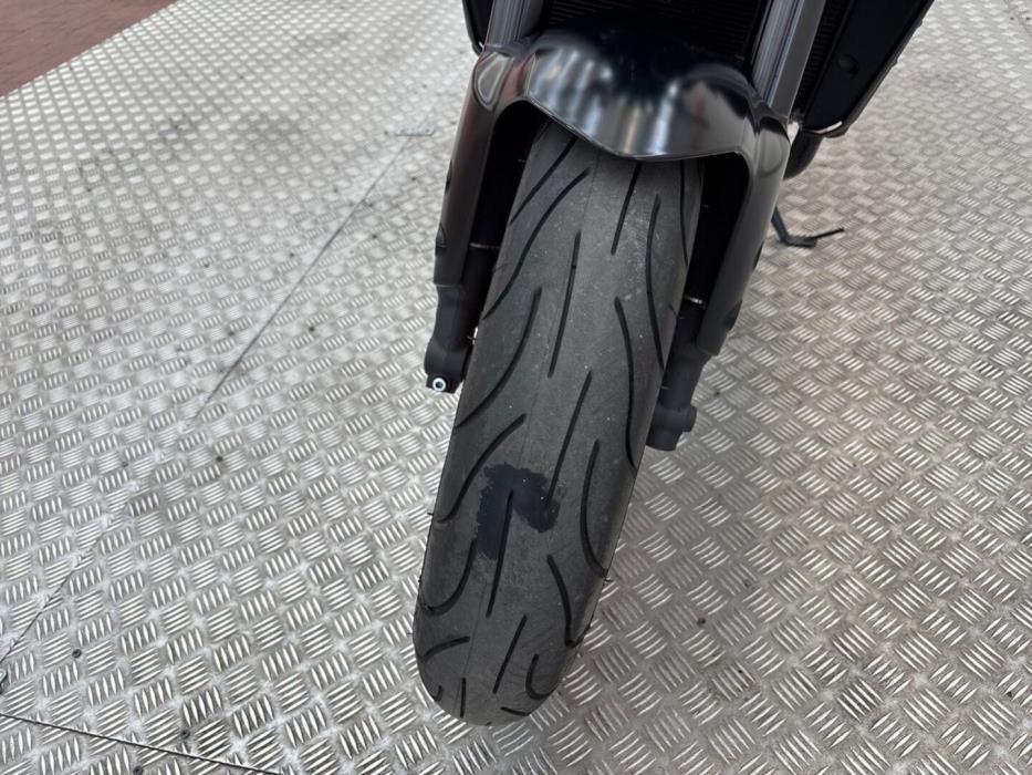 YAMAHA MT-09 2021