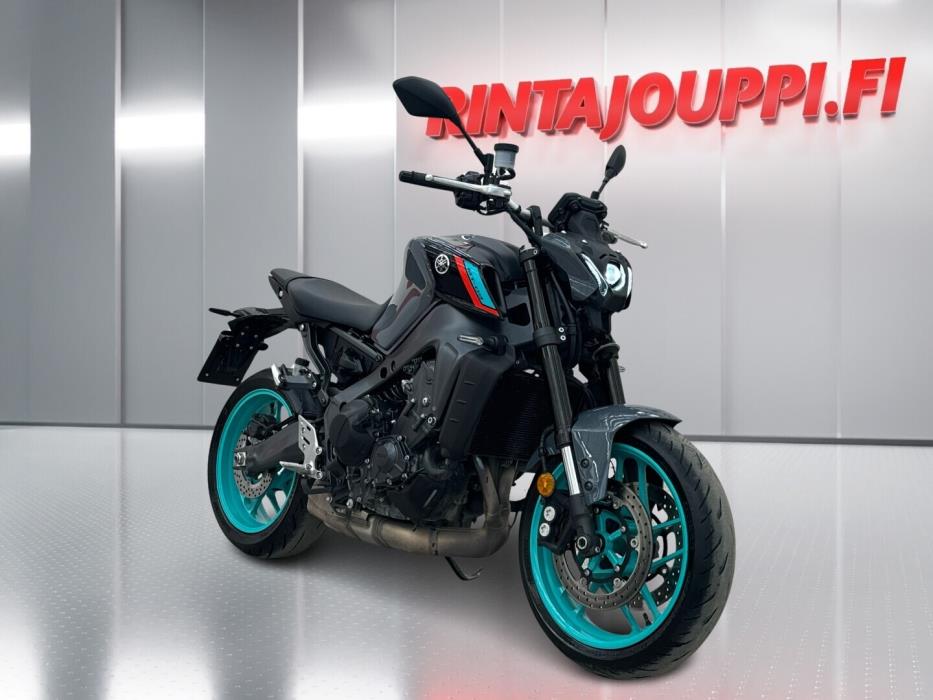 YAMAHA MT-09 2023