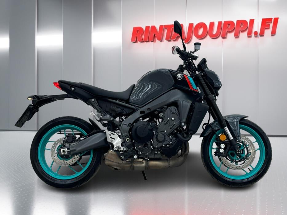 YAMAHA MT-09 2023
