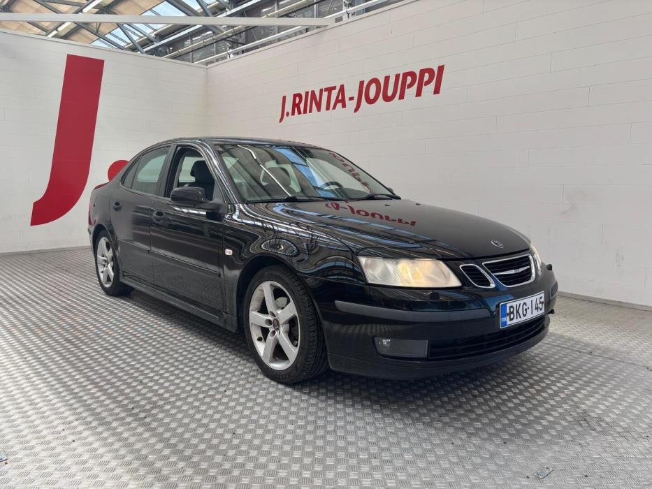 SAAB 9-3 2005