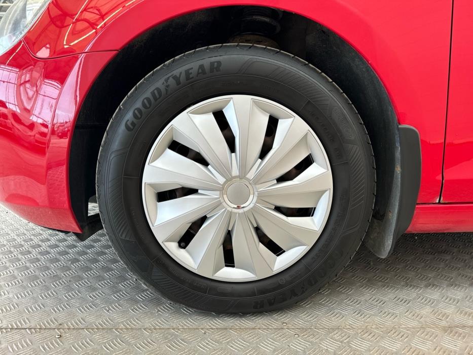 VOLKSWAGEN Golf 2011