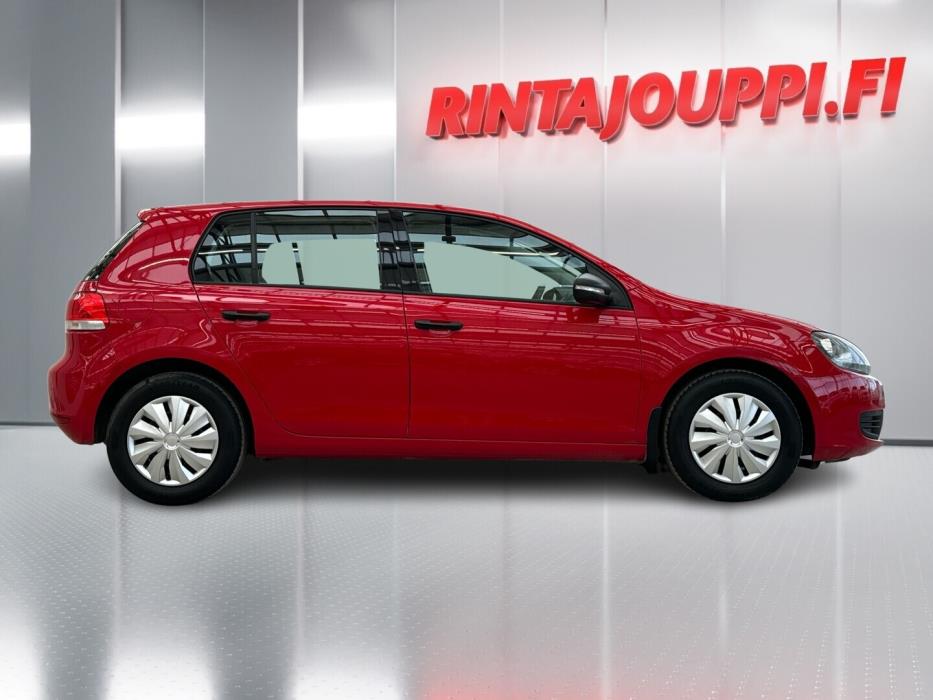 VOLKSWAGEN Golf 2011