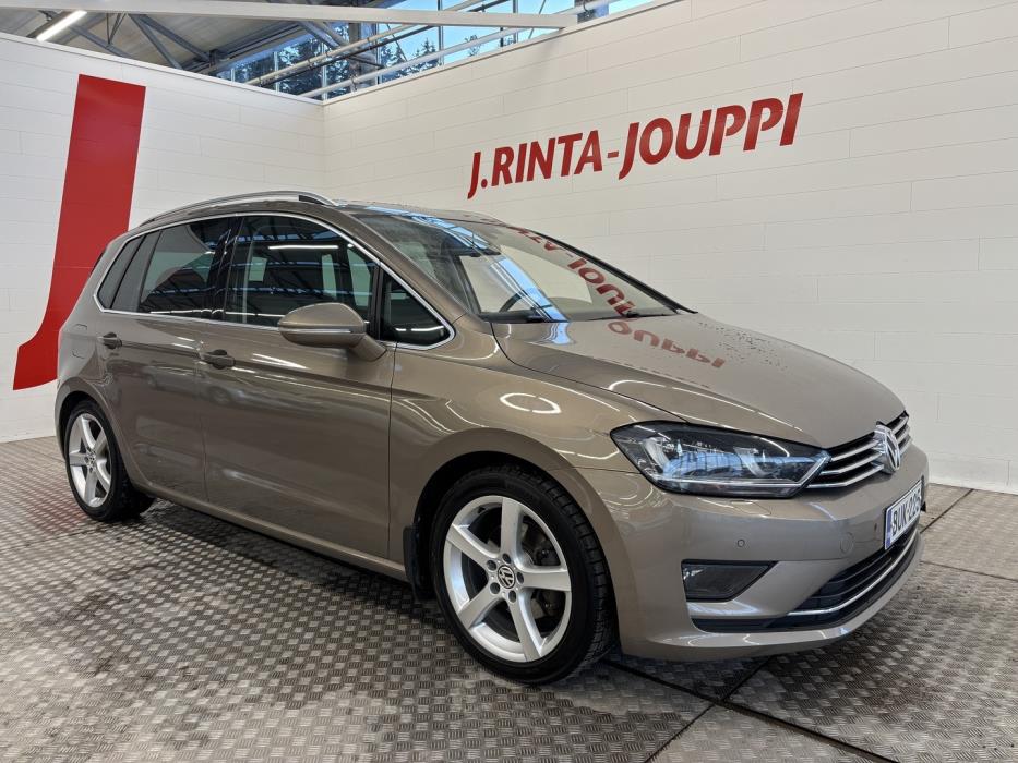 VOLKSWAGEN Golf Sportsvan 2016