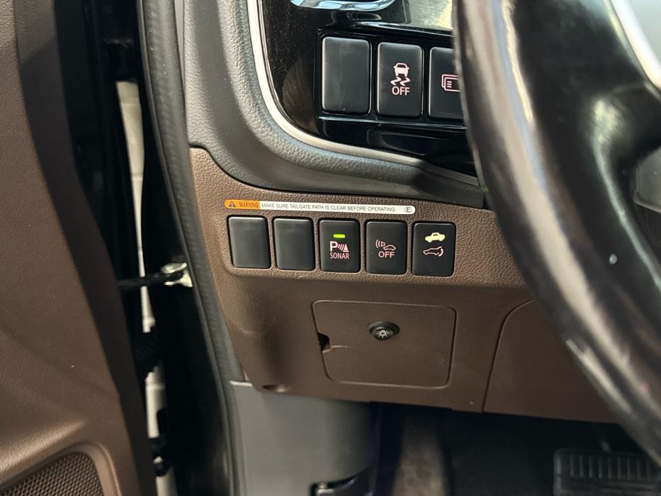 MITSUBISHI Outlander PHEV 2015