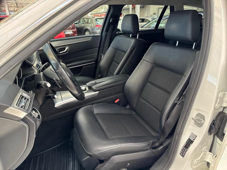 MERCEDES-BENZ E 2015
