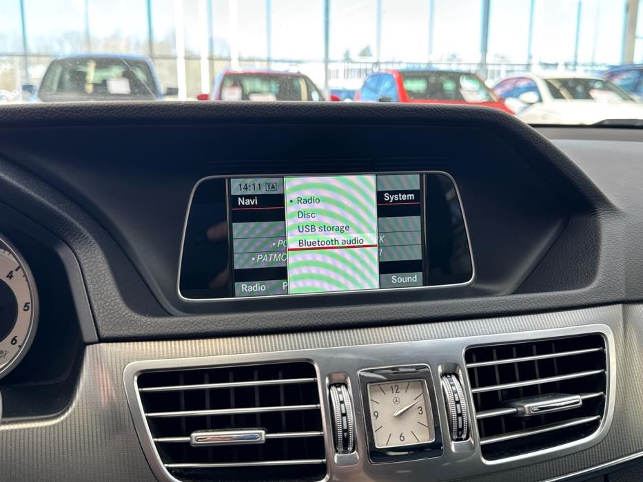 MERCEDES-BENZ E 2015
