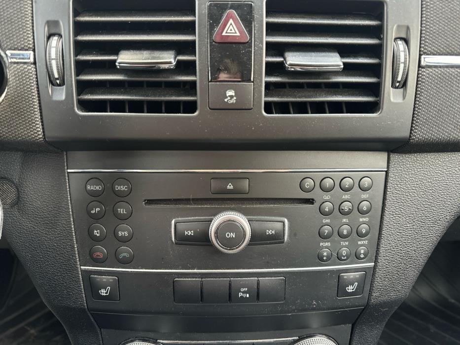 MERCEDES-BENZ GLK 2010