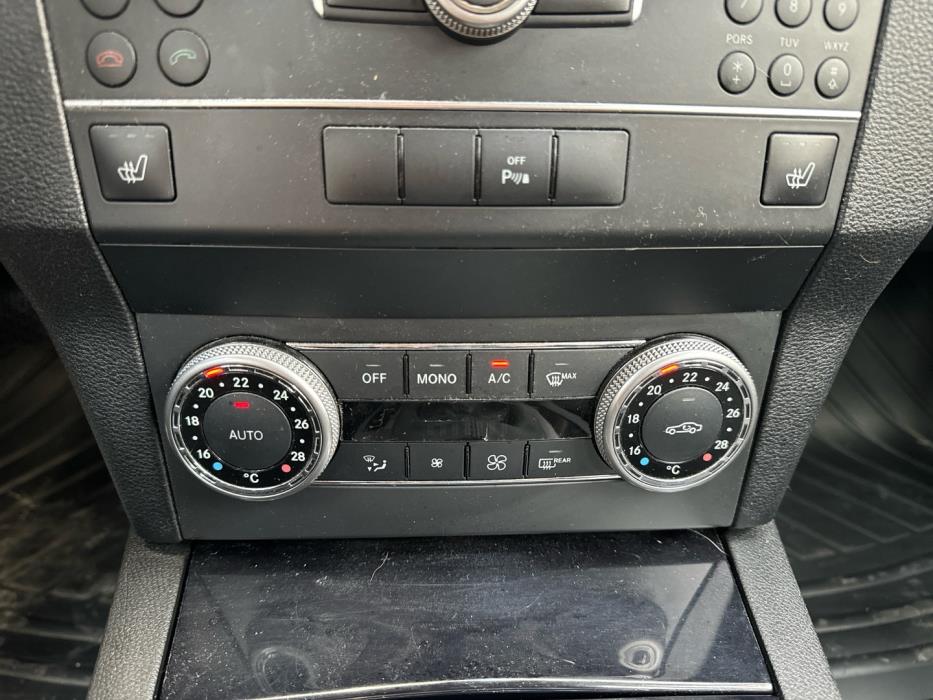 MERCEDES-BENZ GLK 2010