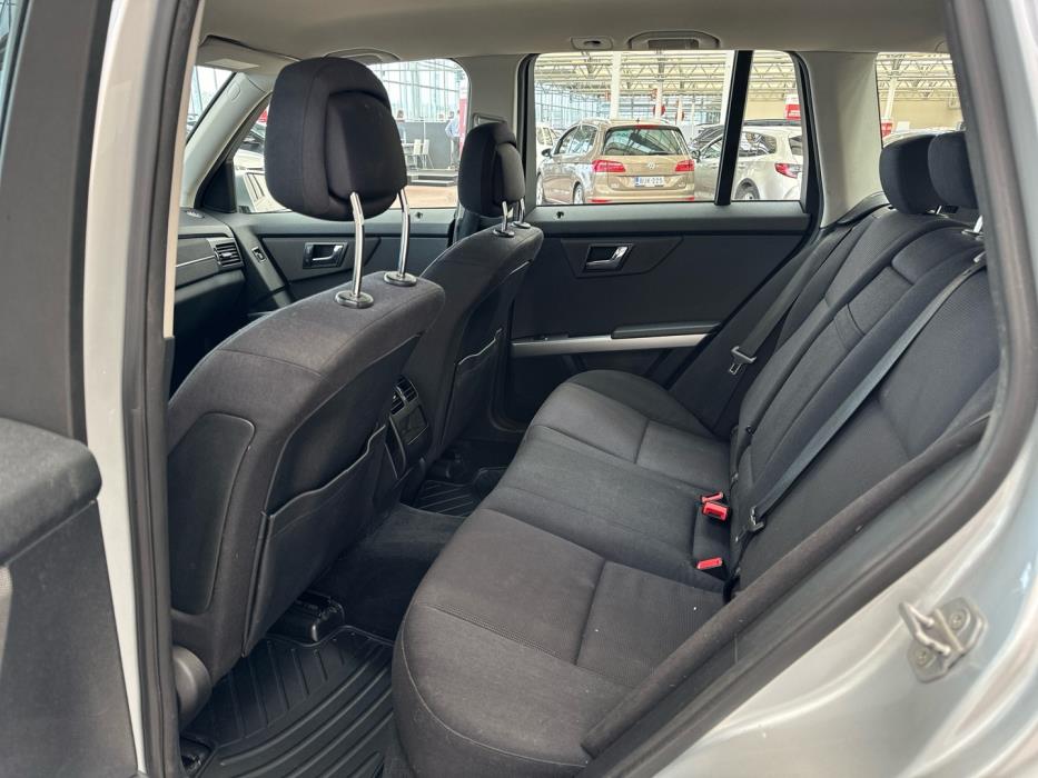 MERCEDES-BENZ GLK 2010