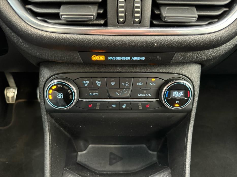 FORD Fiesta Van 2019