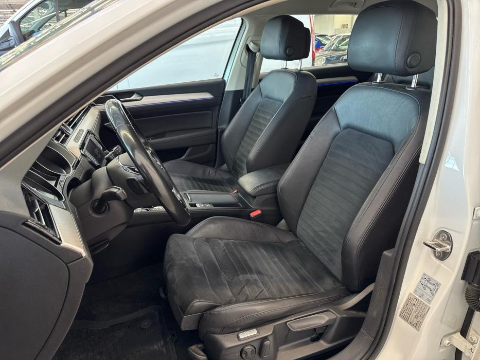 VOLKSWAGEN Passat 2016