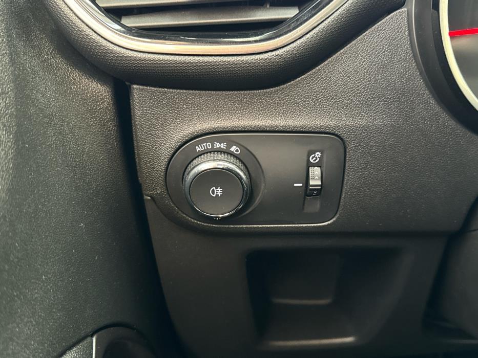 OPEL Crossland X 2019