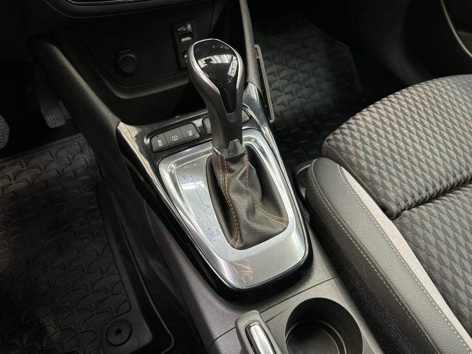 OPEL Crossland X 2019