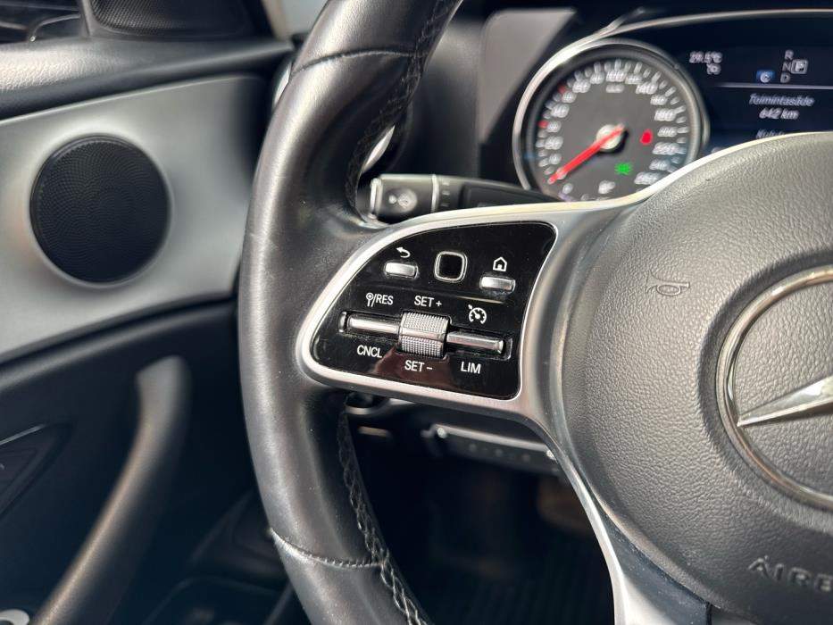 MERCEDES-BENZ E 2019
