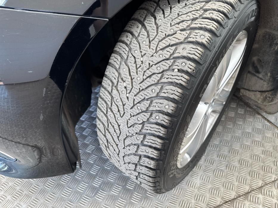 MERCEDES-BENZ E 2019