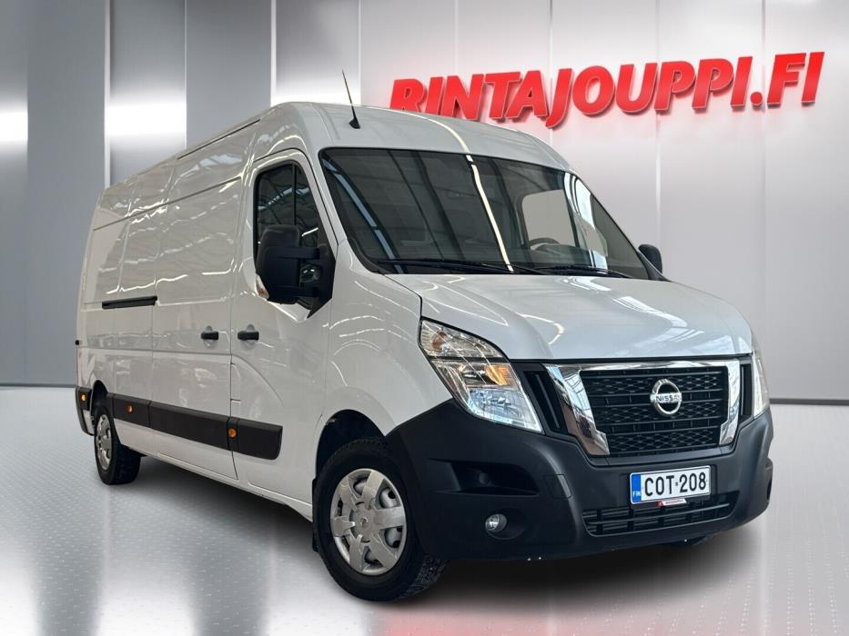 NISSAN NV400 2021