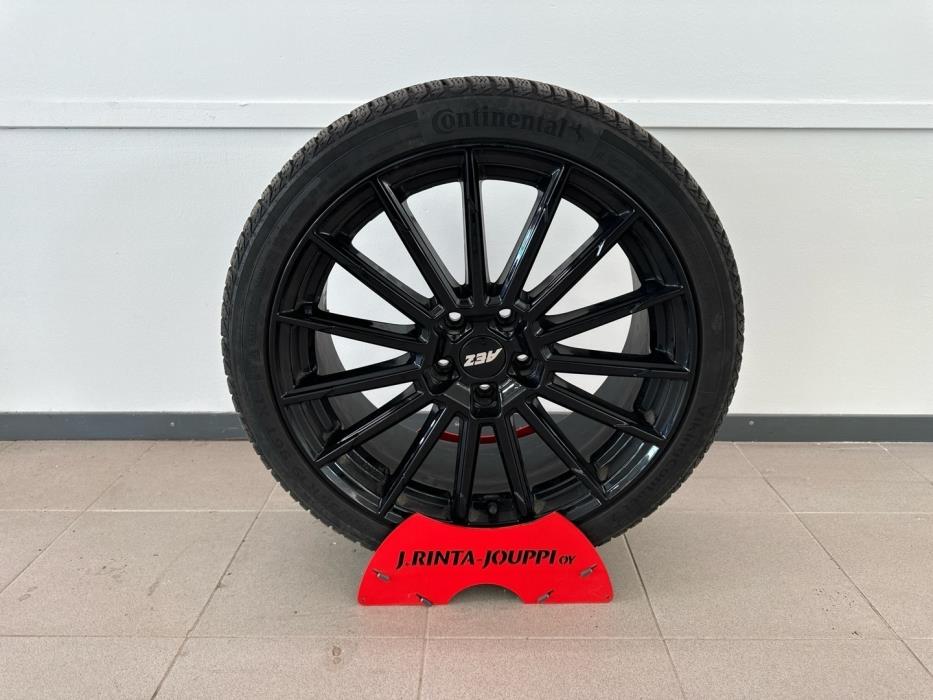 MERCEDES-BENZ CLA 45 AMG 2020
