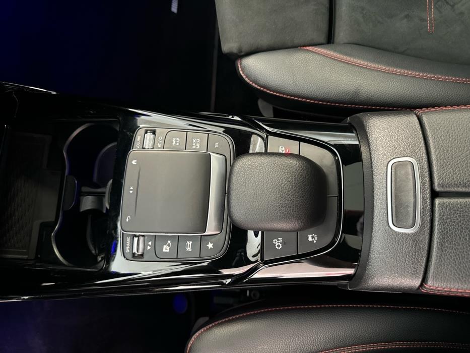 MERCEDES-BENZ CLA 45 AMG 2020