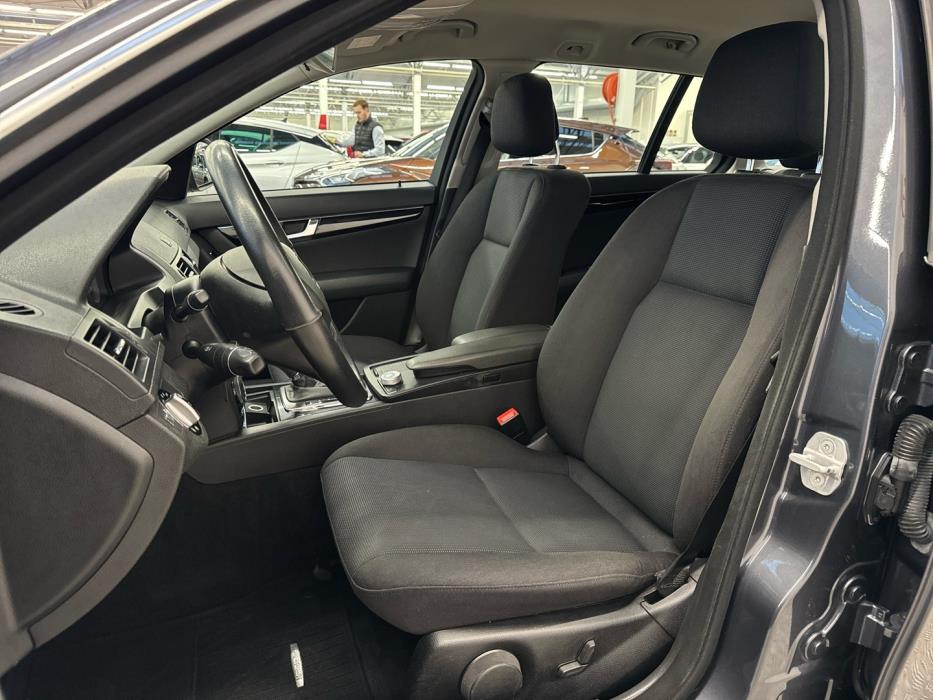 MERCEDES-BENZ C 2008