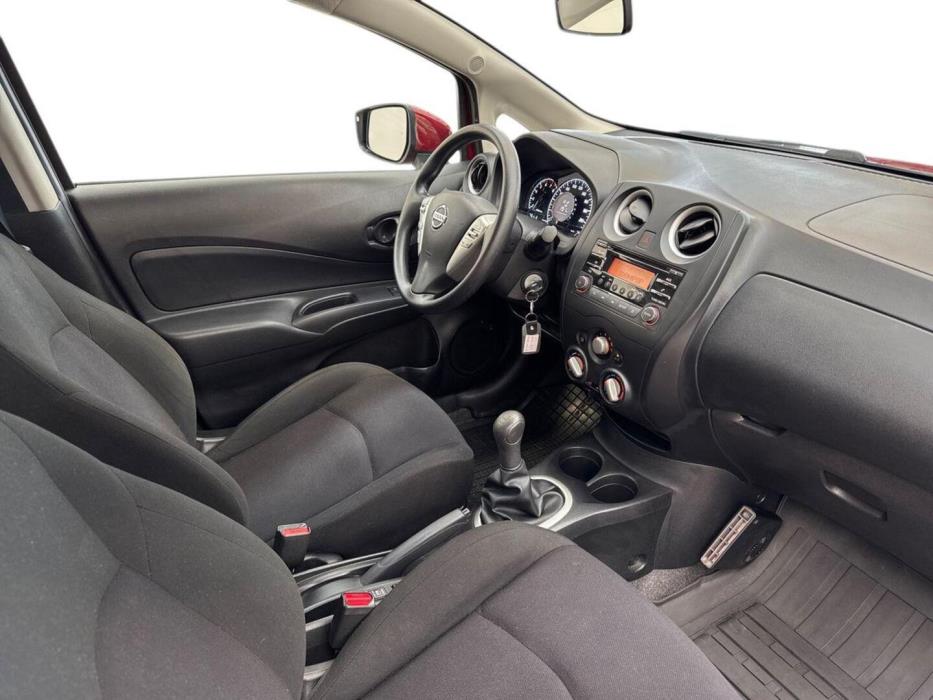 NISSAN Note 2015