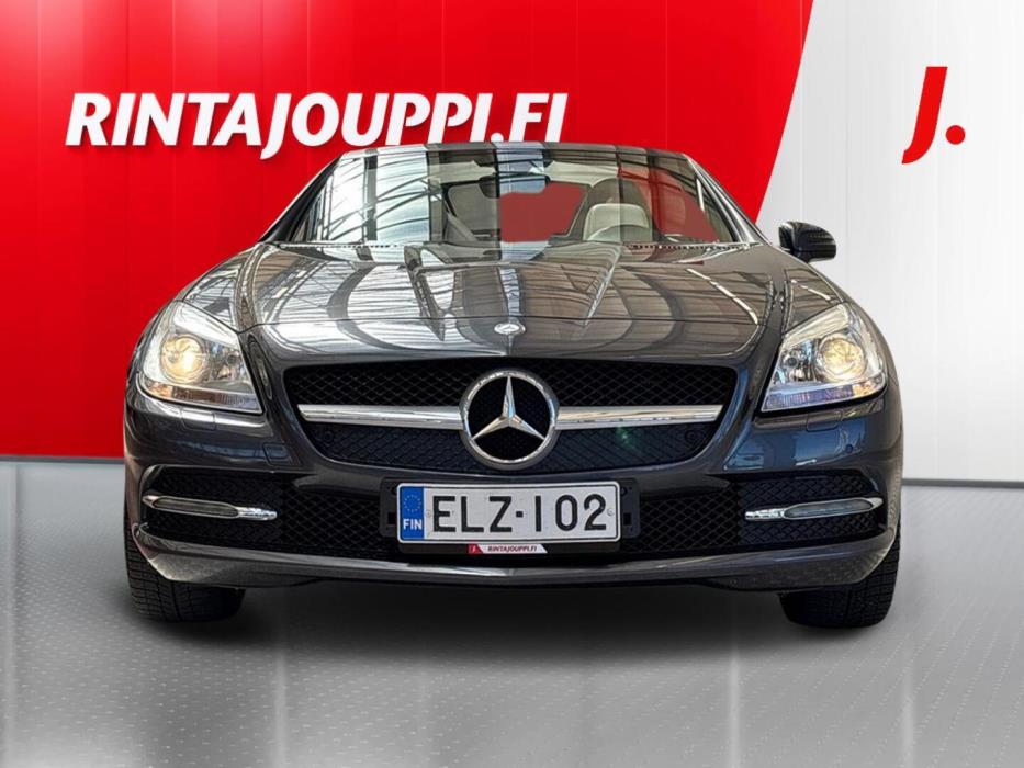 MERCEDES-BENZ SLK 2011