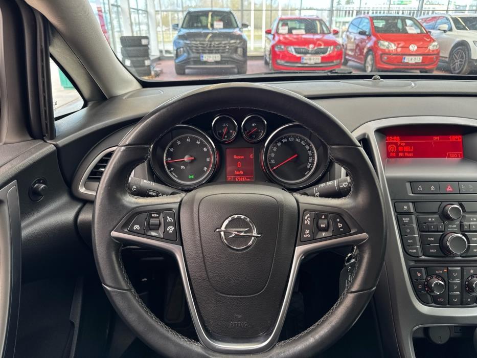 OPEL Astra 2014