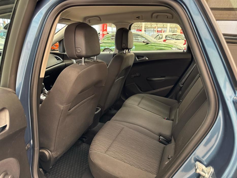 OPEL Astra 2014