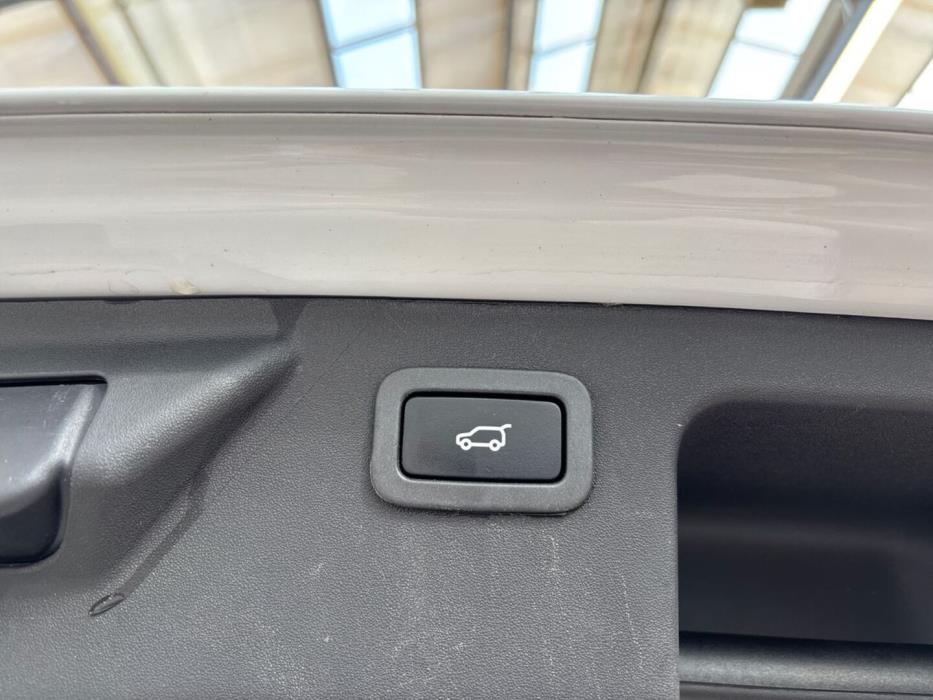 LAND ROVER Discovery Sport 2017