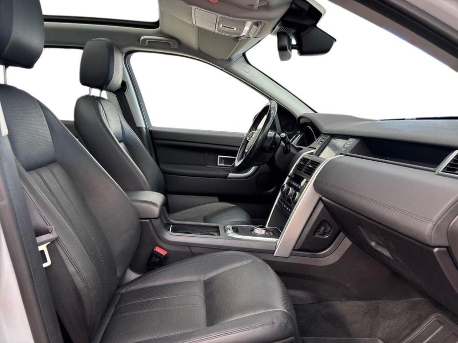 LAND ROVER Discovery Sport 2017