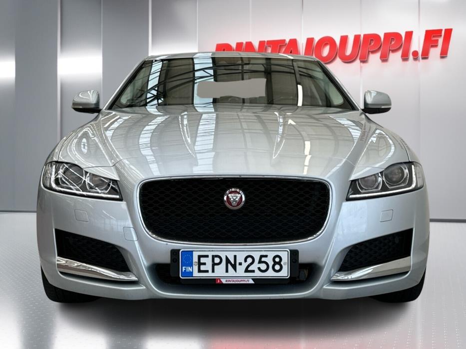 JAGUAR XF 2018