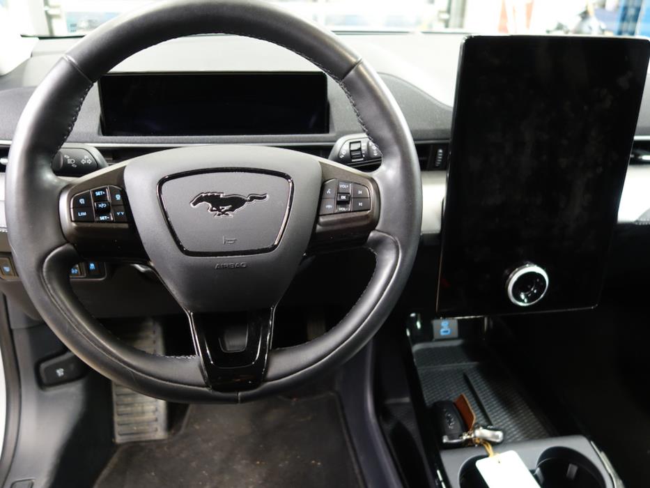 FORD Mustang Mach-E 2021