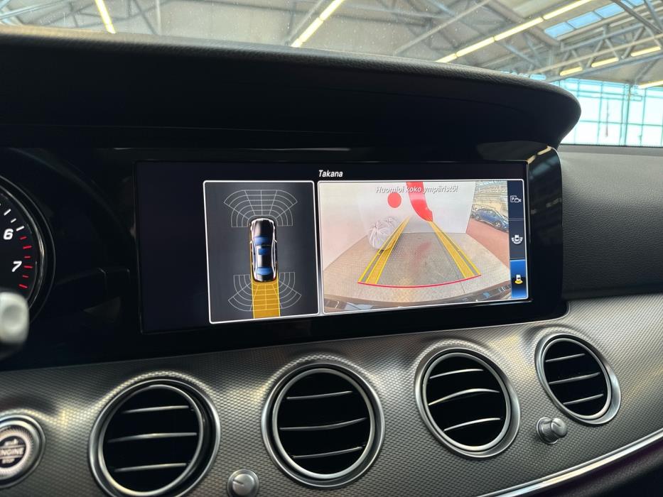 MERCEDES-BENZ E 2018