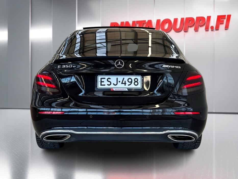 MERCEDES-BENZ E 2018