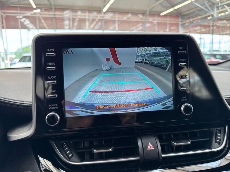 TOYOTA C-HR 2021