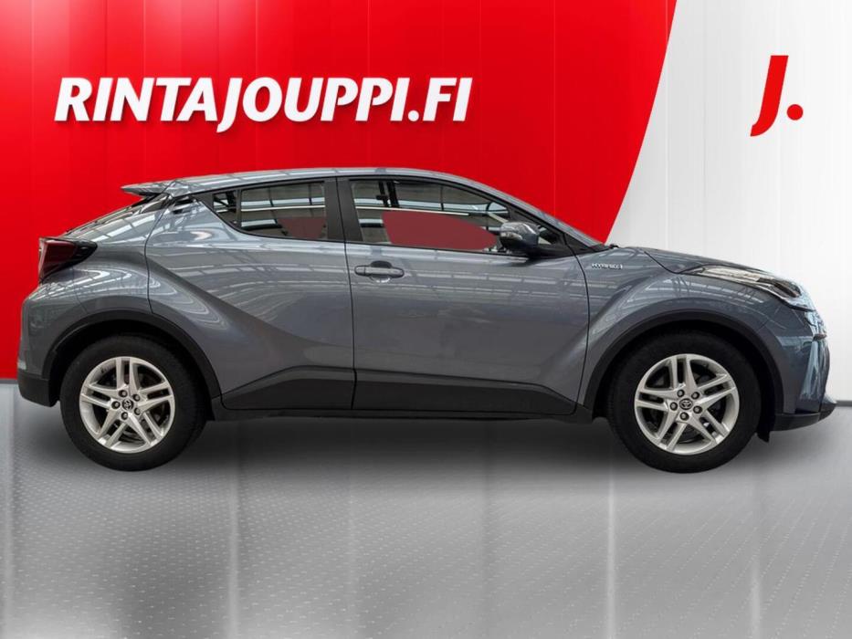 TOYOTA C-HR 2021