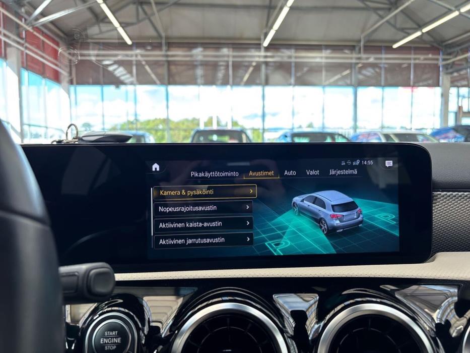 MERCEDES-BENZ A 2021