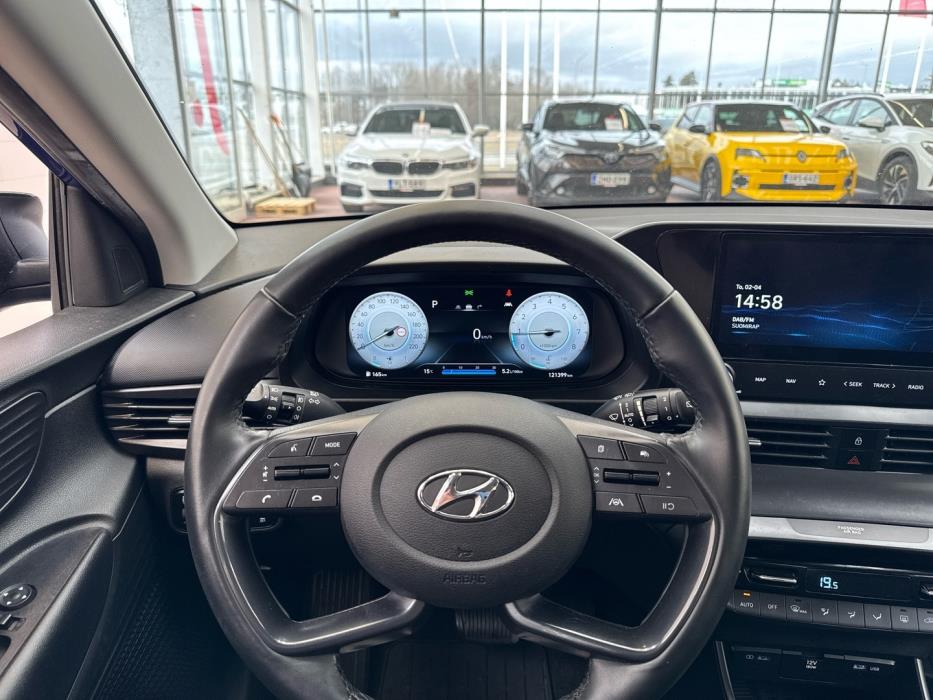 HYUNDAI i20 Hatchback 2021