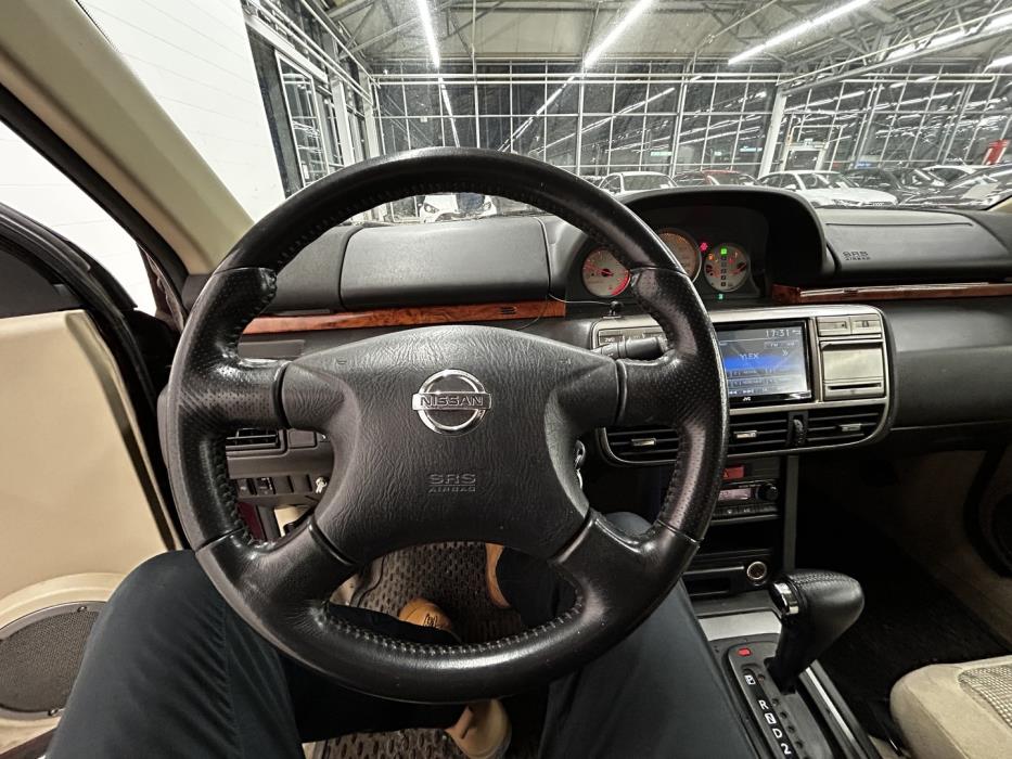 NISSAN X-TRAIL 2003