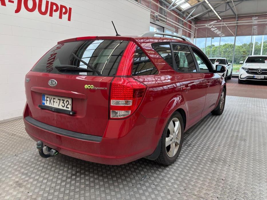 KIA cee'd 2011