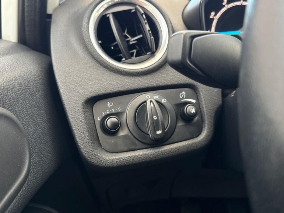 FORD Fiesta 2016