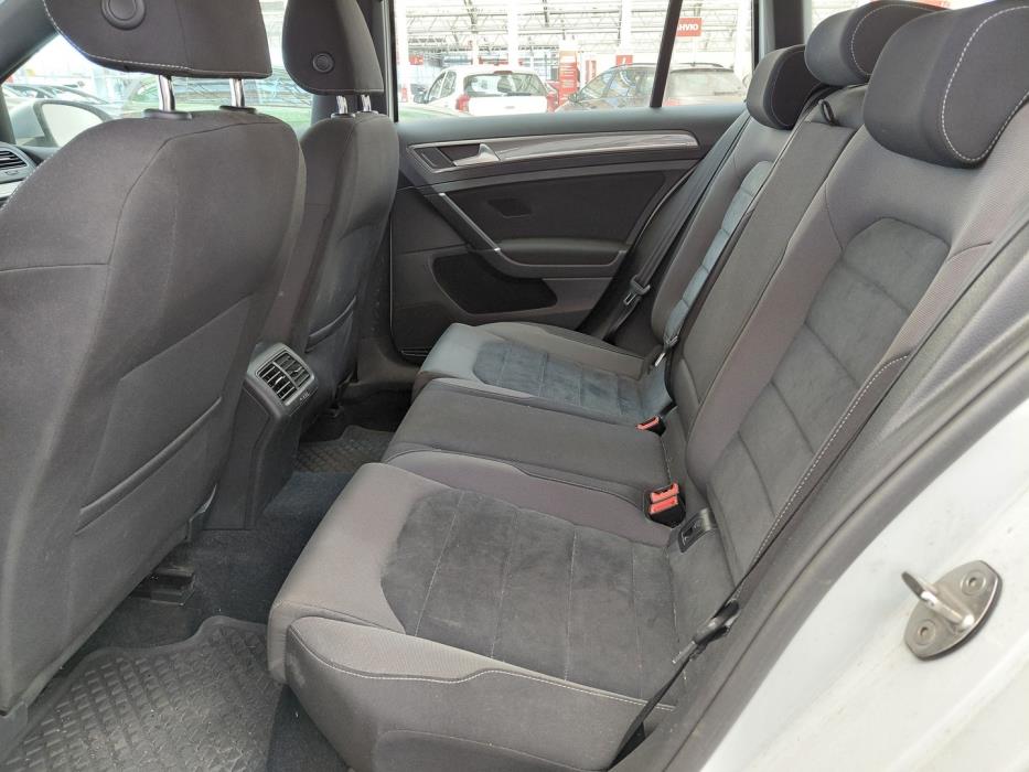 VOLKSWAGEN Golf 2018