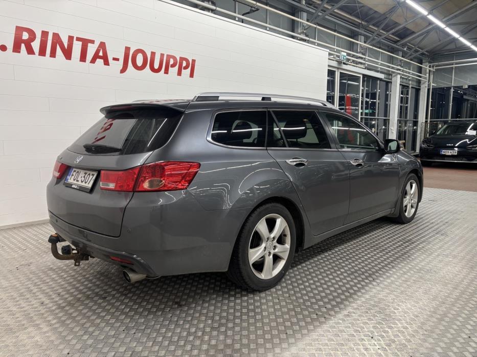 HONDA Accord 2011