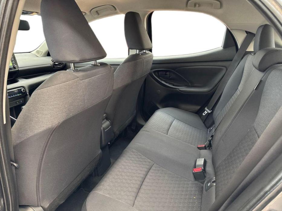 TOYOTA Yaris 2022